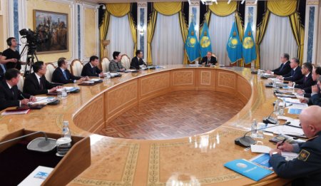 Мемлекет басшысы Нұрсұлтан Назарбаевтың төрағалығымен Қауіпсіздік кеңесінің отырысы өтті