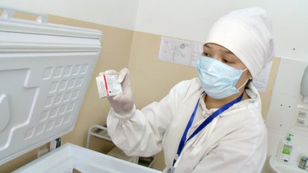 Әлеуметтік қызмет көрсету орталықтарында 524 адам вакцина салдырды