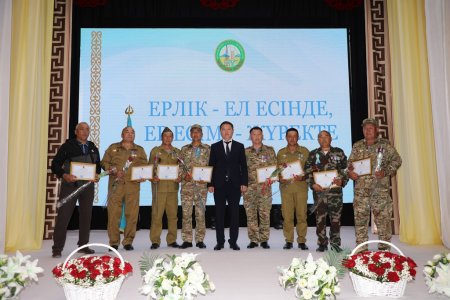 БЕЙБІТ КҮННІҢ БАҒАСЫН БАТЫРЛАРМЕН БІЛЕМІЗ