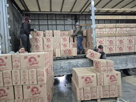 Азық-түлік келісімшарт корпорациясы үш облыстың халқын әлеуметтік бағамен күнбағыс майымен қамтамасыз етті.