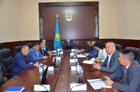 ОРТА ЖӘНЕ ҚОСЫМША БІЛІМ БЕРУ МЕКЕМЕЛЕРІНДЕГІ ТӘРБИЕ БЕРУ ЖҰМЫСТАРЫ ТАЛҚЫЛАНДЫ