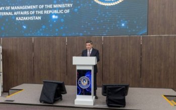 Олжас Бектенов Президент тапсырмасы бойынша өтіп жатқан «Заң және тәртіп» апталығы аясында ІІМ Басқару академиясының ашылуына қатысты