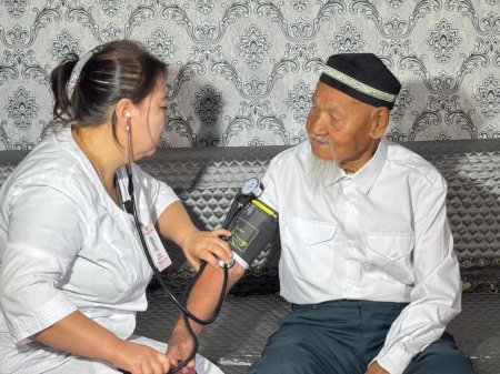 МАЙДАНГЕРГЕ МЕДИЦИНАЛЫҚ КӨМЕК КӨРСЕТІЛДІ