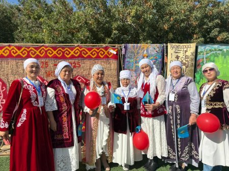 СЫРДЫҢ СӘНІ – ЖҰЛДЫЗДЫ ҚҰРАҚТЫҢ СЫРЫ