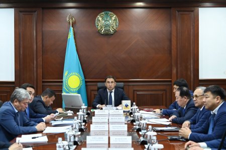 СПОРТ ИНФРАҚҰРЫЛЫМЫН ЖӘНЕ БҰҚАРАЛЫҚ СПОРТТЫ ДАМЫТУ МӘСЕЛЕСІ ТАЛҚЫЛАНДЫ