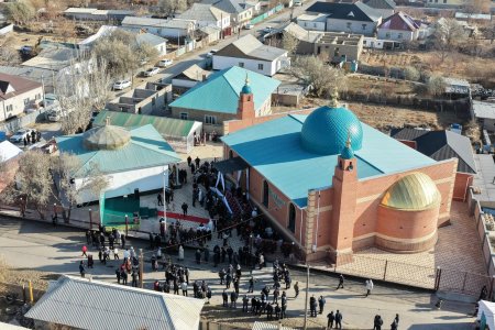 ТЕРІСКЕЙ БЕТТЕГІ ТҮРЛЕНГЕН МЕШІТ