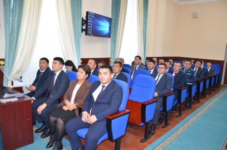 КАДРЛЫҚ ӨЗГЕРІСТЕР МЕН КӘСІПКЕРЛІК САЛАСЫНЫҢ ӨЗЕКТІ МӘСЕЛЕЛЕРІ ҚАРАЛДЫ