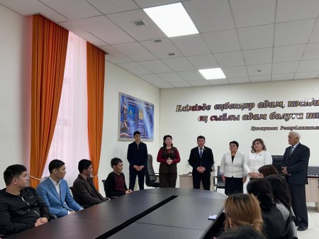 ЖАСТАРҒА ЖАҢА КОНСТИТУЦИЯ НОРМАЛАР ТҮСІНДІРІЛДІ