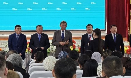 ЖАЛПЫҰЛТТЫҚ КОАЛИЦИЯСЫ ӨКІЛДЕРІ АҚМАЯ АУЫЛЫНЫҢ ТҰРҒЫНДАРЫМЕН КЕЗДЕСТІ