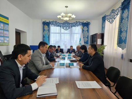 ПАРТИЯЛЫҚ БАҚЫЛАУ КОМИССИЯСЫНЫҢ ОТЫРЫСЫ ӨТКІЗІЛДІ