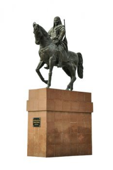 МОНУМЕНТТІК ӨНЕР ҚҰРЫЛЫСЫН ОРНАТУДЫҢ ӨЗ ТӘРТІБІ БАР