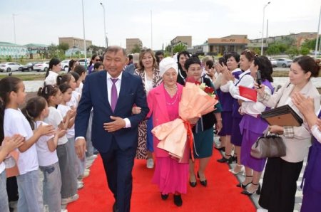 KІТАП - AMANAT ПАРТИЯЛЫҚ ЖОБАСЫ: КІТАП ПЕН РУХАНИЯТ ҰЛЫҚТАЛҒАН КҮН