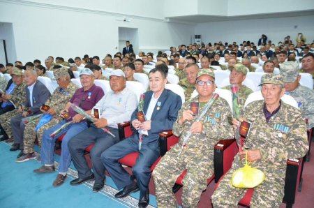 Айбынды  ерлер ардақталды