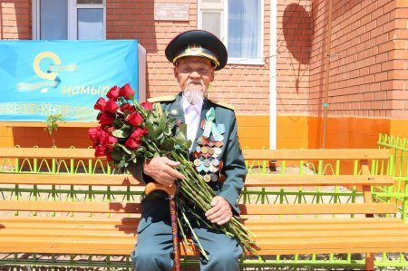 ҰЛЫ ЖЕҢІС РУХЫ - ҚАРТ МАЙДАНГЕРГЕ ҚҰРМЕТ