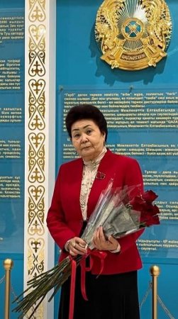 Ұстаздық жолы – ұлтқа қызмет