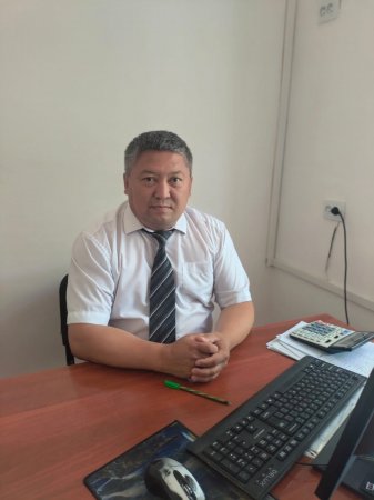 Қоғам дамуының көрсеткіштерін қалыптастырған  азамат