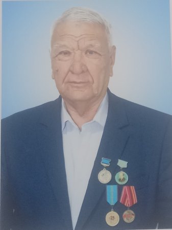 Еңбек мектебіндегі  елеулі қызмет
