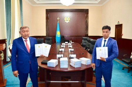 ЖАҢА КОНСТИТУЦИЯ –  ӘДІЛ ҚОҒАМ ҚҰРУДЫҢ ҚҰҚЫҚТЫҚ НЕГІЗІ