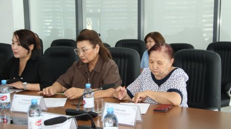 В Кызылорде обсудили вопросы укрепления взаимодействия государственных органов и неправительственных организаций в сфере защиты прав детей