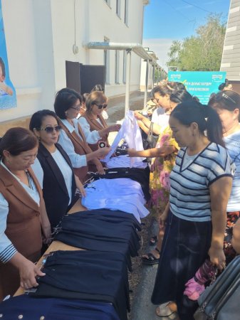 ШИЕЛІДЕ ҚҰРЫЛТАЙ САЙЛАУЫ КҮНІ МЕКТЕПКЕ ДАЙЫНДЫҚҚА АРНАЛҒАН ЖӘРМЕҢКЕ ӨТТІ