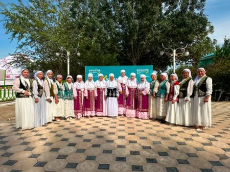 ҚЫЗЫЛОРДАДА ЫБЫРАЙ ЖАҚАЕВ ӘУЛЕТІНІҢ КЕЛІНДЕРІ БІРГЕ ДАУЫС БЕРДІ