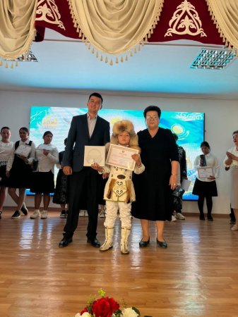 ҚАЗАҚ ЖЫРЫ – ДОСТЫҚТЫҢ ДӘНЕКЕРІ