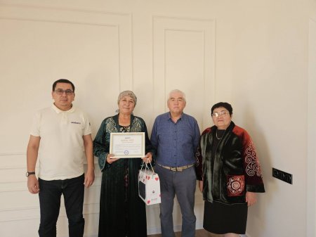 ҰСТАЗҒА ҚҰРМЕТ – ҰРПАҚҚА ТАҒЗЫМ