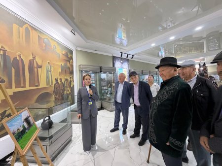 ӘЛЕМ ТАНЫҒАН ПАЛУАН